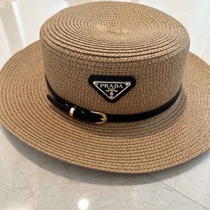 Fedora  straw hat (New no tag ) awesome conditions
